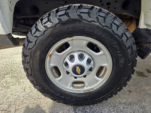 Used 2019 Chevrolet Silverado 2500 W/T w/ WT Convenience Package image 27