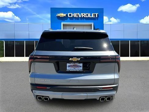 New 2026 Chevrolet Traverse LT w/ LPO, Floor Liner Package image 4