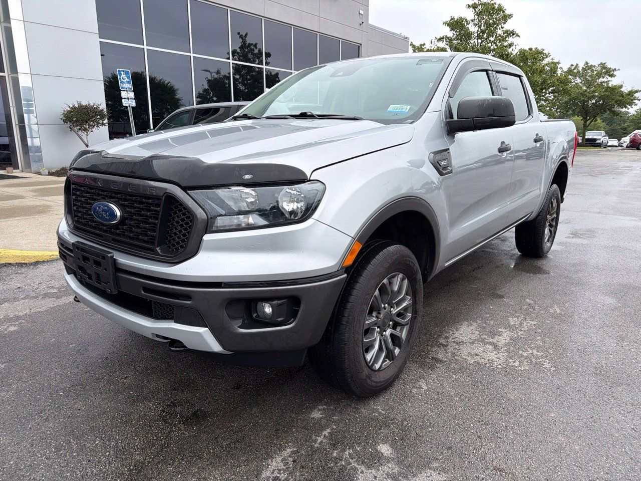 Used 2020 Ford Ranger XLT w/ XLT Sport Appearance Package AWD/4WD image 3
