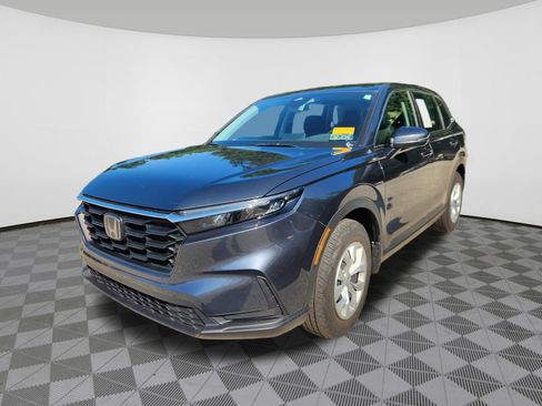 Used 2024 Honda CR-V LX image 2