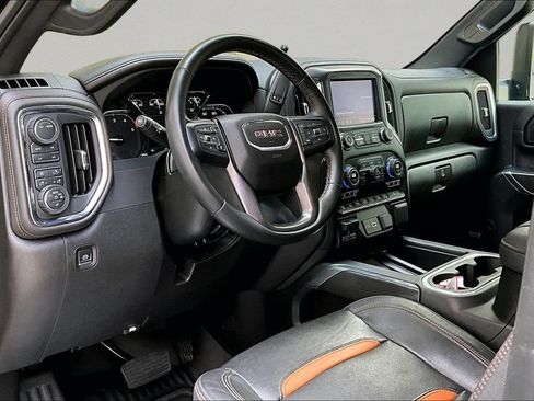 Used 2023 GMC Sierra 3500 AT4 w/ AT4 Preferred Package AWD/4WD image 18