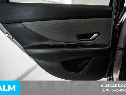 Used 2023 Hyundai Elantra Limited FWD image 47