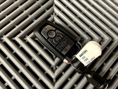 Used 2023 Ford F150 Lariat w/ Equipment Group 502A High image 11