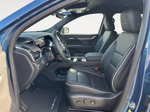 New 2026 GMC Acadia Denali w/ Super Cruise Package image 9