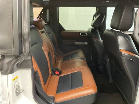 Used 2021 Ford Bronco Outer Banks AWD/4WD image 27