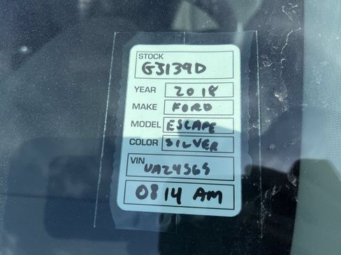 Used 2018 Ford Escape SE FWD image 3