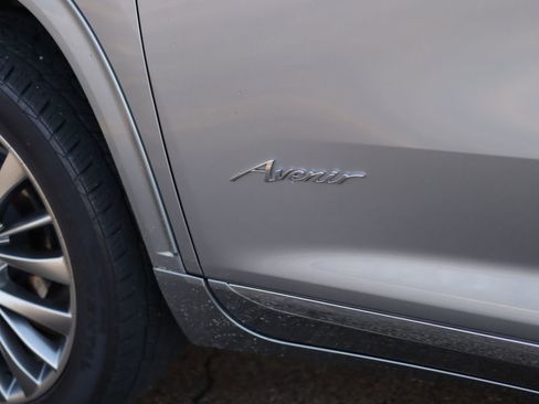 Used 2025 Buick Enclave Avenir w/ Super Cruise Package image 43