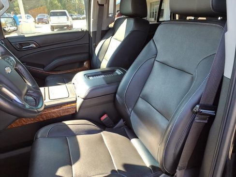 Used 2018 Chevrolet Tahoe Premier image 17