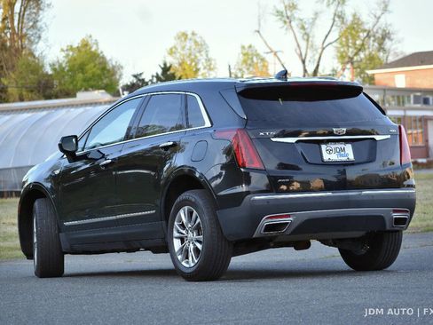 Used 2020 Cadillac XT5 Premium Luxury w/ LPO, Floor Liner Package AWD/4WD image 7