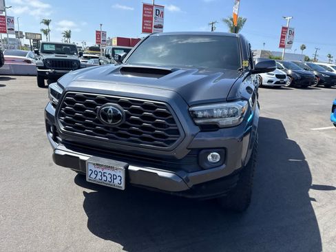 Used 2021 Toyota Tacoma TRD Sport w/ TRD Premium Sport Package RWD image 2