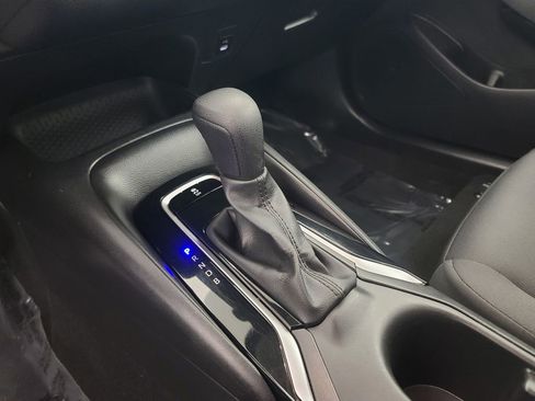 Used 2024 Toyota Corolla LE image 35