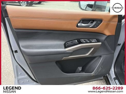 Certified 2024 Nissan Pathfinder Platinum w/ Cargo Package AWD/4WD image 15