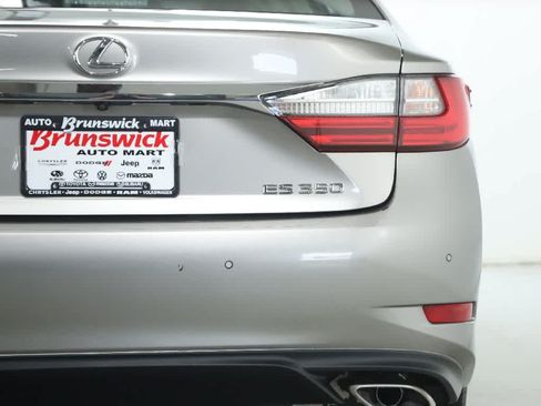 Used 2018 Lexus ES 350 w/ Premier Package FWD image 46