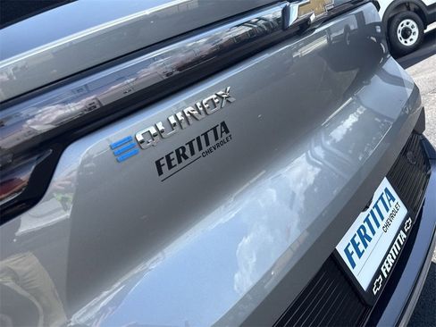 Used 2024 Chevrolet Equinox EV LT image 30