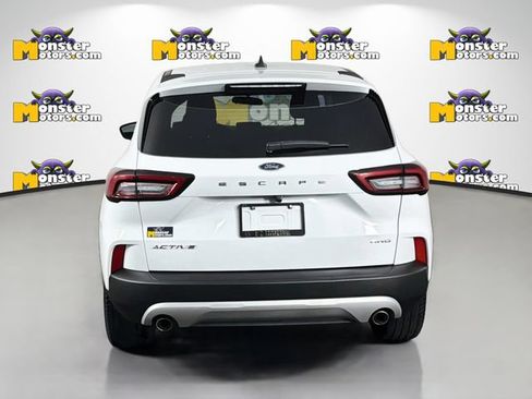 Used 2024 Ford Escape Active AWD/4WD image 6