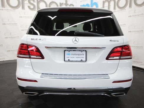 Used 2019 Mercedes-Benz GLE 400 4MATIC image 5