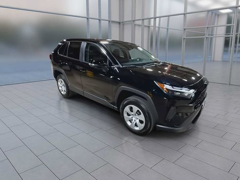 Used 2024 Toyota RAV4 LE AWD/4WD image 2