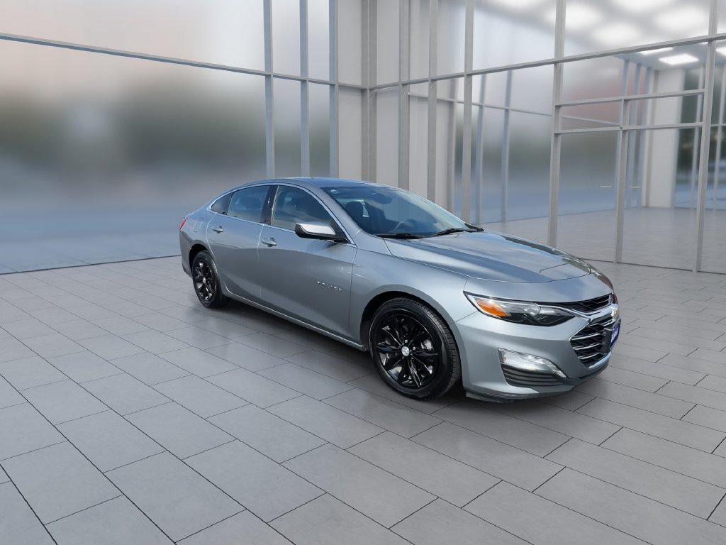 Used 2024 Chevrolet Malibu LT FWD image 2