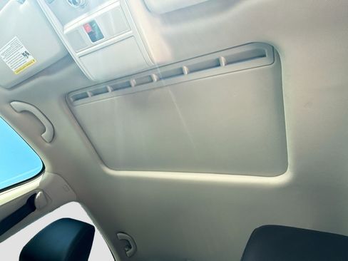 Used 2020 Volkswagen Passat 2.0T SEL image 27