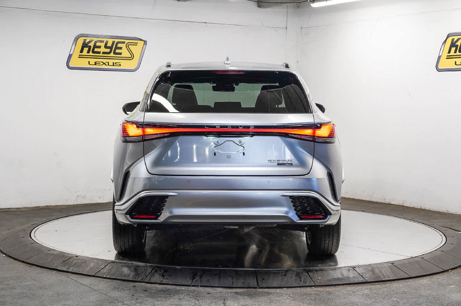 Used 2023 Lexus RX 500h F Sport w/ Accessory Package (Z1) AWD/4WD image 3