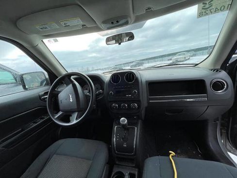 Used 2010 Jeep Patriot Sport w/ PWR Equipment Group image 31