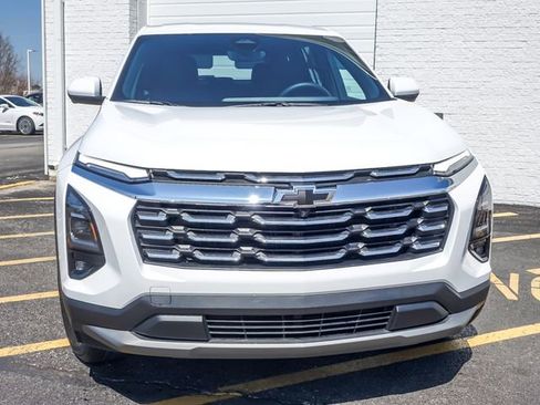 New 2026 Chevrolet Equinox LT w/ Safety and Technology Package FWD image 10