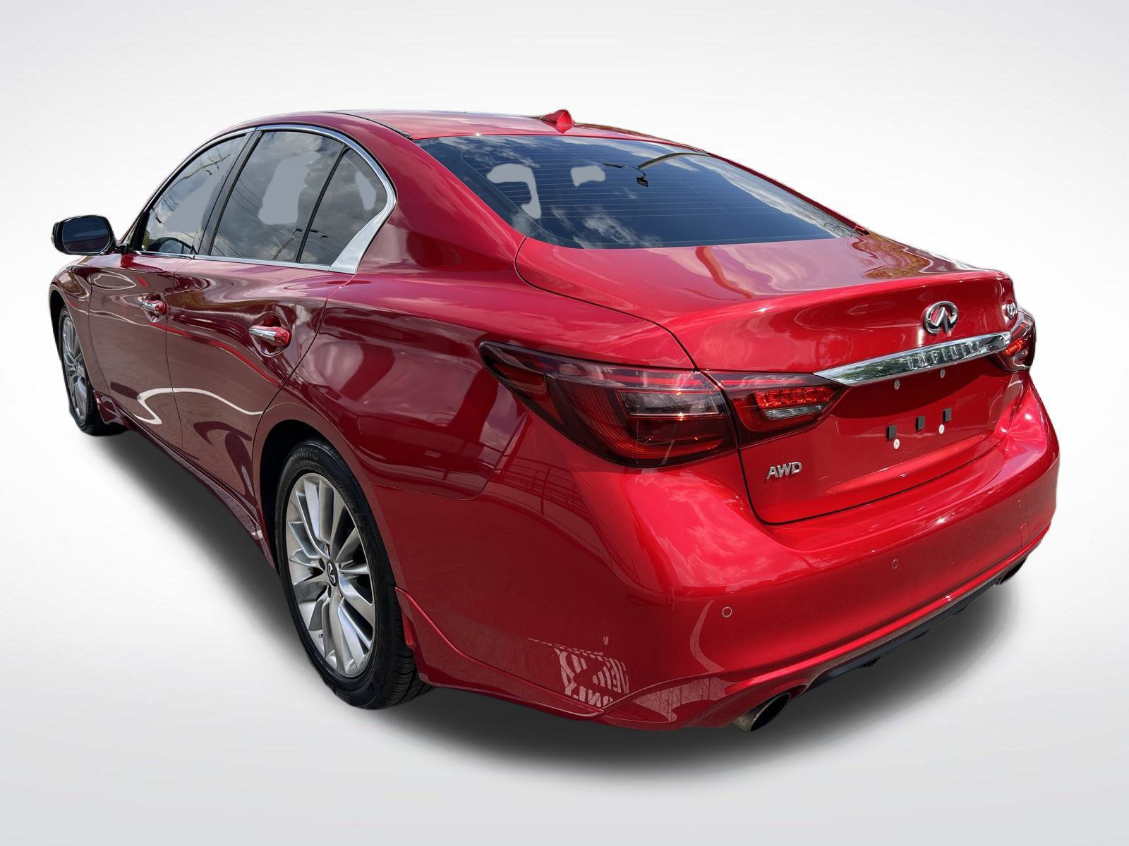 Used 2022 INFINITI Q50 Luxe w/ Cargo Package AWD/4WD image 6
