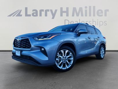 Used 2022 Toyota Highlander Limited