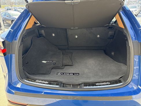 Used 2025 Lexus NX 350 350 Premium image 32