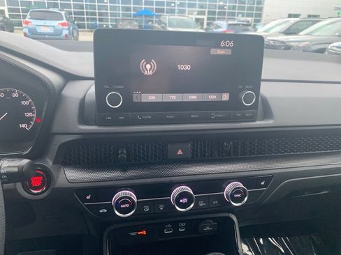 Used 2023 Honda CR-V EX image 13