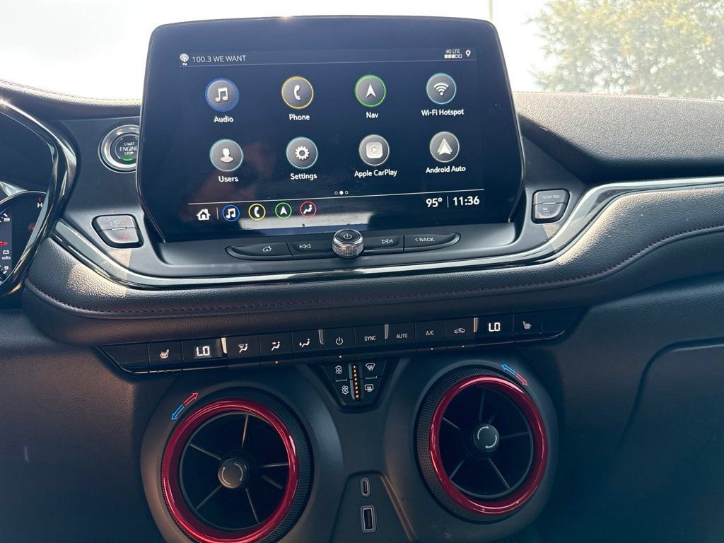 Used 2023 Chevrolet Blazer RS FWD image 17