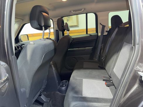 Used 2015 Jeep Patriot Sport w/ Power Value Group image 21