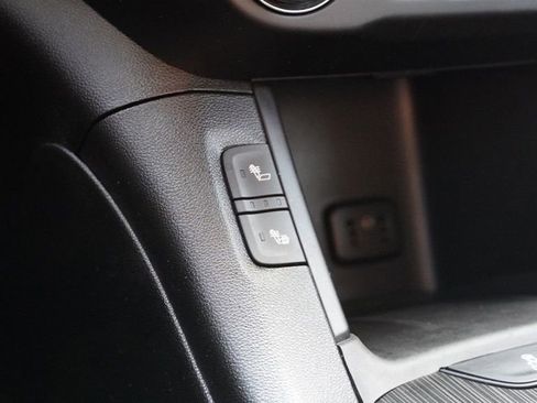 Used 2019 GMC Acadia SLT w/ Black Edition image 42