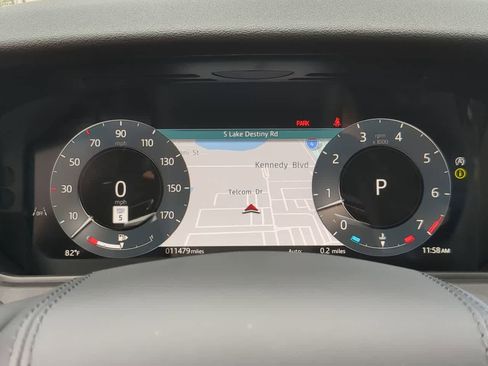 Certified 2025 Land Rover Range Rover Velar Dynamic SE image 35