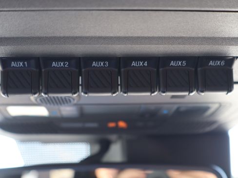 Used 2022 Ford Bronco Black Diamond AWD/4WD image 24