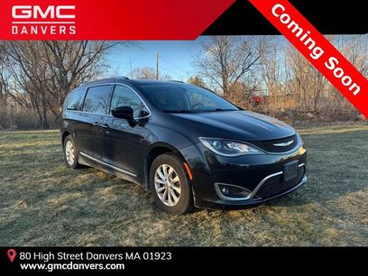 Used 2018 Chrysler Pacifica Touring-L
