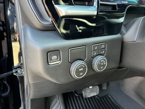 New 2026 Chevrolet Silverado 1500 LTZ w/ LTZ Premium Texas Edition image 30