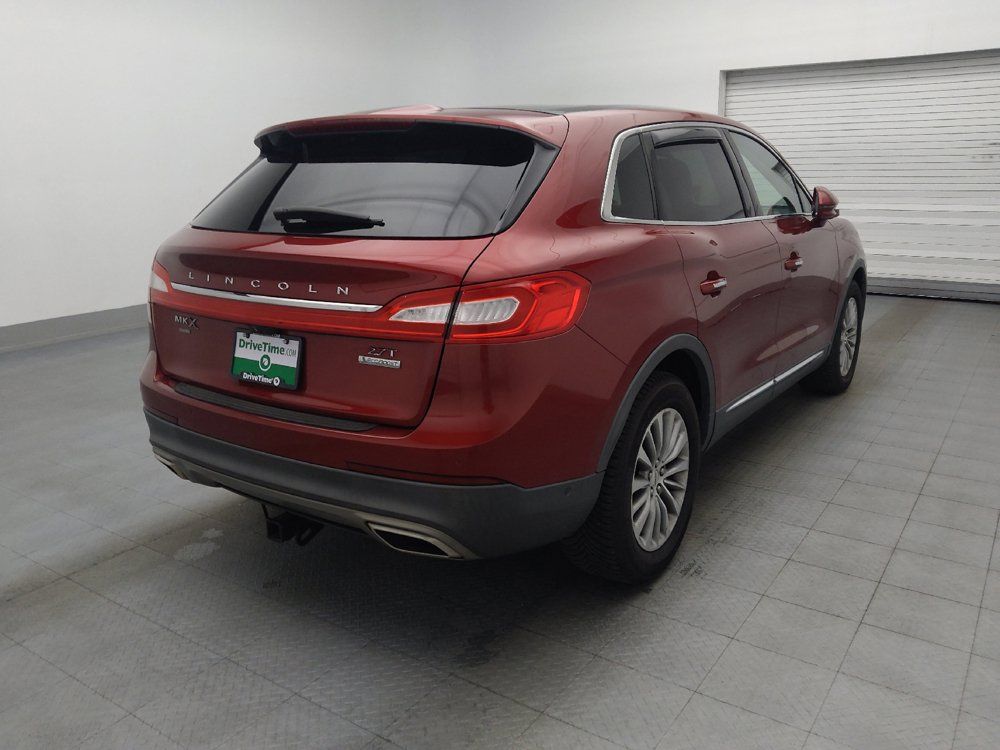 Used 2018 Lincoln MKX Reserve w/ Driver Assistance Package FWD image 9