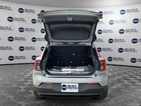 New 2026 Volvo EX30 Plus w/ Protection Package Premier image 11