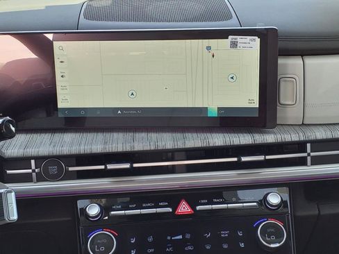 New 2025 Hyundai Santa Fe Calligraphy image 10