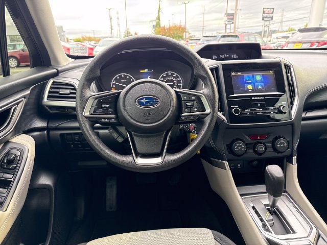 Used 2023 Subaru Forester AWD/4WD image 17