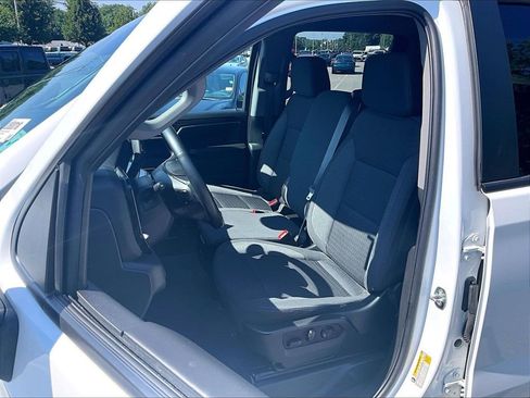Used 2023 Chevrolet Silverado 1500 LT AWD/4WD image 10