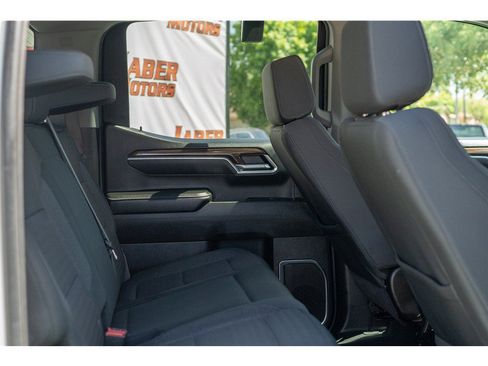 Used 2025 Chevrolet Silverado 1500 LT AWD/4WD image 45