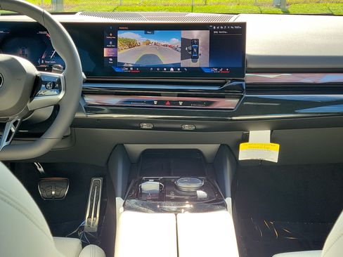 New 2027 BMW 530i w/ M Sport Package RWD image 12