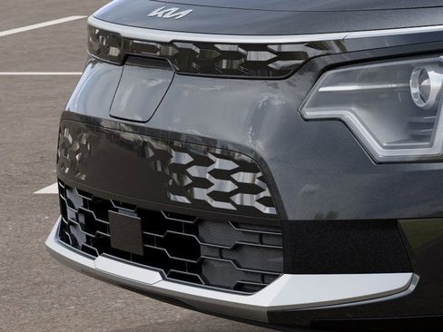 New 2025 Kia Niro Wind w/ Wind Preserve Package image 12