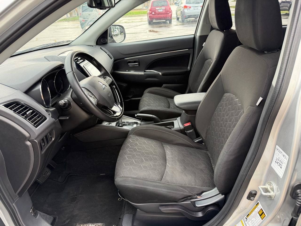 Used 2020 Mitsubishi Outlander Sport Black Edition AWD/4WD image 11