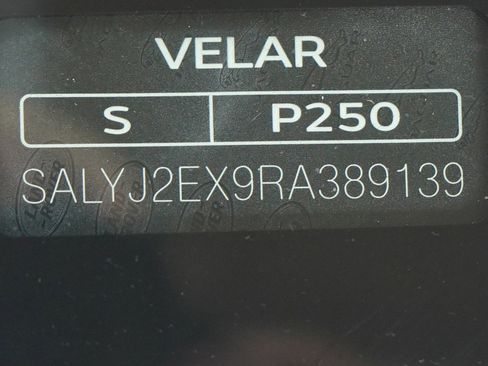 Used 2024 Land Rover Range Rover Velar S image 30