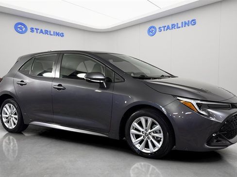 Used 2023 Toyota Corolla SE image 12