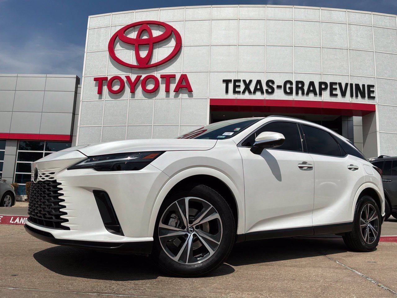 Used 2023 Lexus RX 350 Premium w/ Cold Area Package FWD image 2