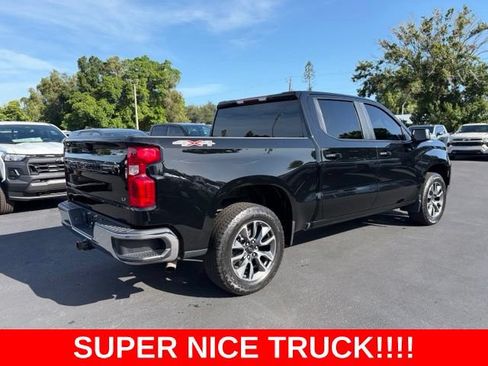 Used 2023 Chevrolet Silverado 1500 LT AWD/4WD image 6